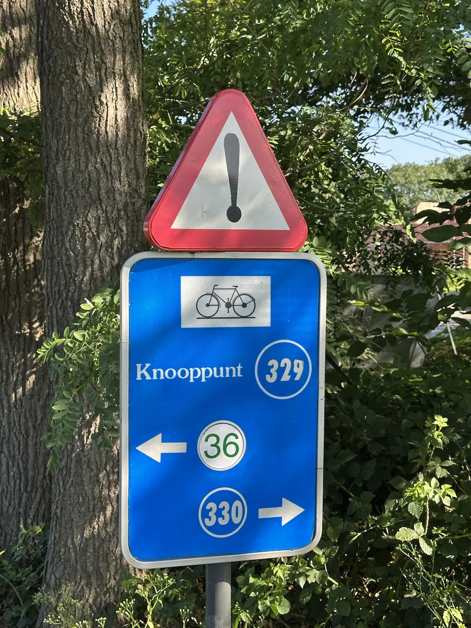 Fietsknooppunt 329.